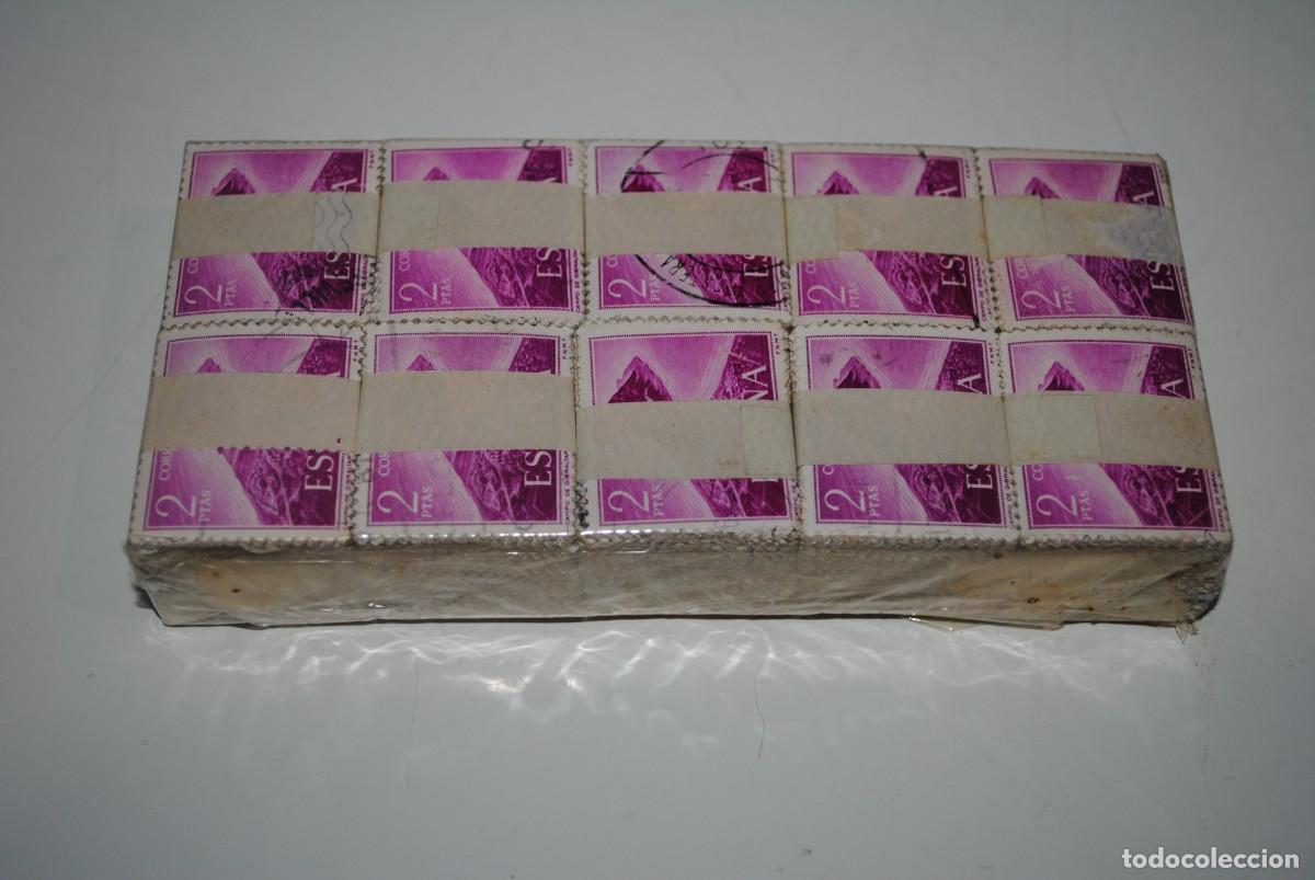 Sellos: 2000 SELLOS USADOS-EN PASTILLAS DE 100-PERFECTO ESTADO-EDIF:1934-A&Ntilde;O 1969