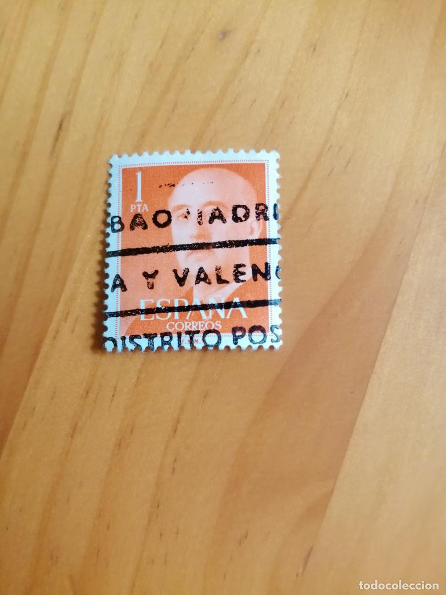 Sellos: ESPA&Ntilde;A - VALOR FACIAL 1 PESETA - EDIFIL 1153, ROJO, DE LA SERIE: 1955-56 GENERAL FRANCO