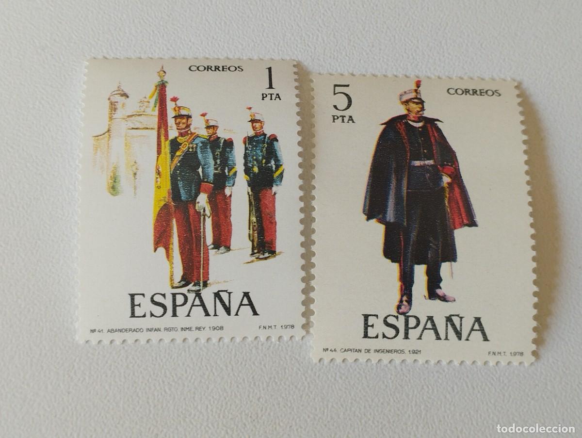 Sellos: CORREOS ESPA&Ntilde;A UNIFORMES MILITARES - Foto 1