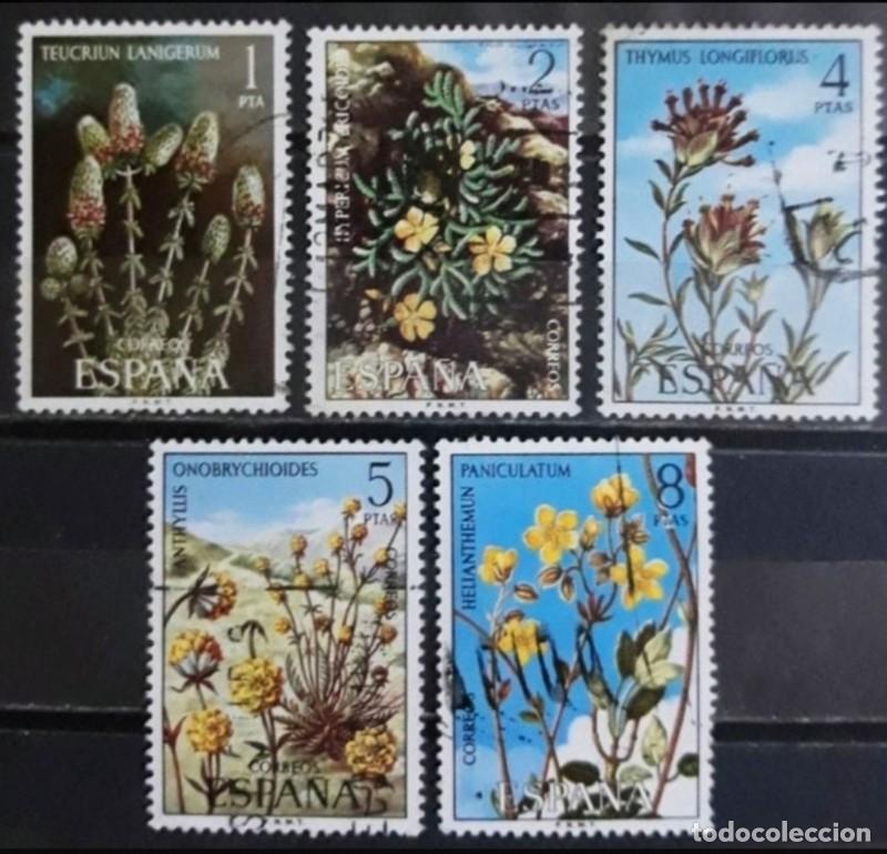 Sellos: ESPA&Ntilde;A 1974 FLORA. SERIE COMPLETA EN USADO. - Foto 1
