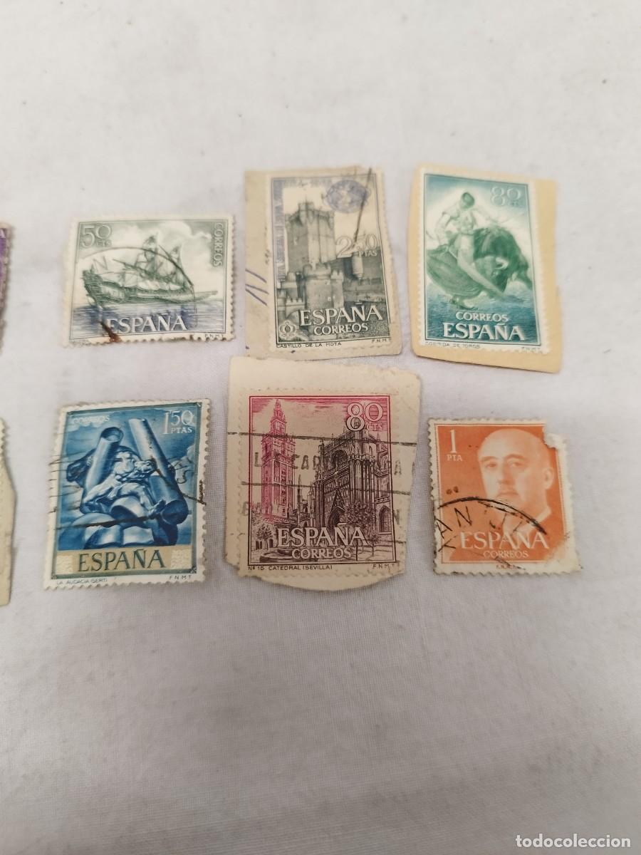Sellos: Lote de 8 sellos de Franco. - Foto 4