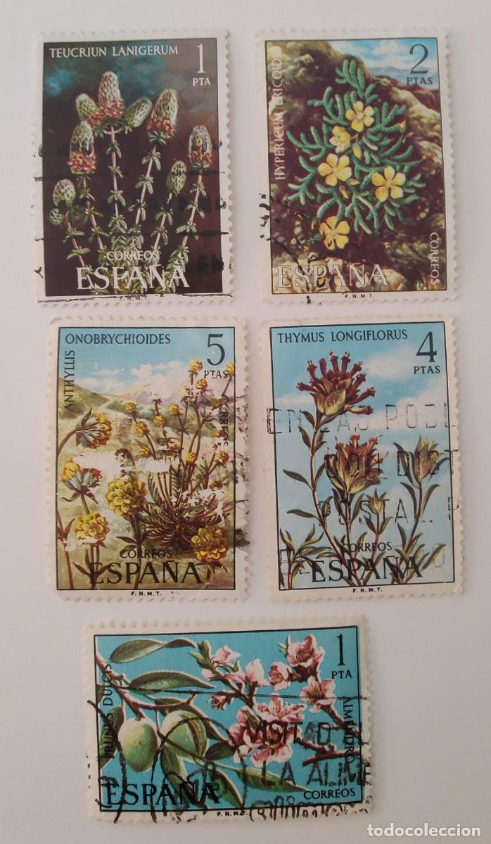 Sellos: 5 Sellos. Espa&ntilde;a. Flora. A&ntilde;o 1974. - Foto 1