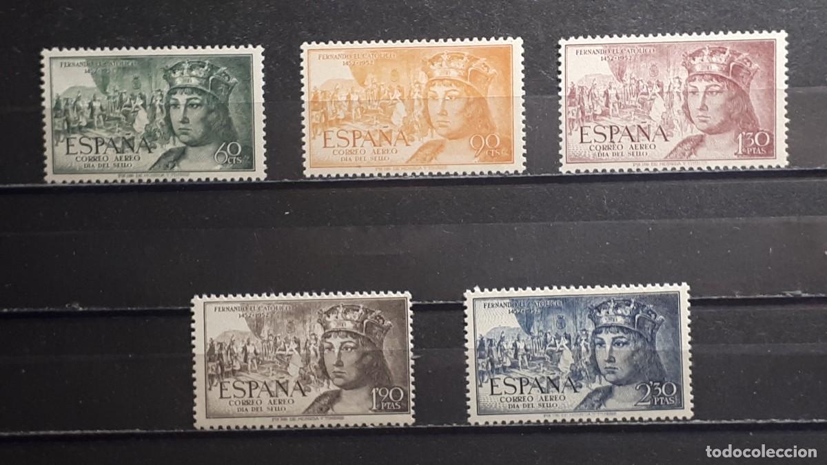 Sellos: ESPA&Ntilde;A. A&Ntilde;O 1952. **. EDIFIL 1111/5 - Foto 1