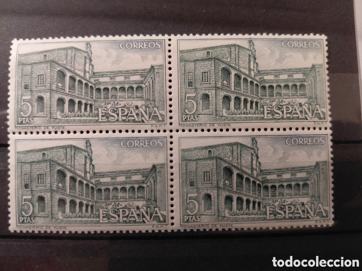 Sellos: Bloques (3) de 4 sellos Monasterios Yuste y Samos 1965 - Foto 3