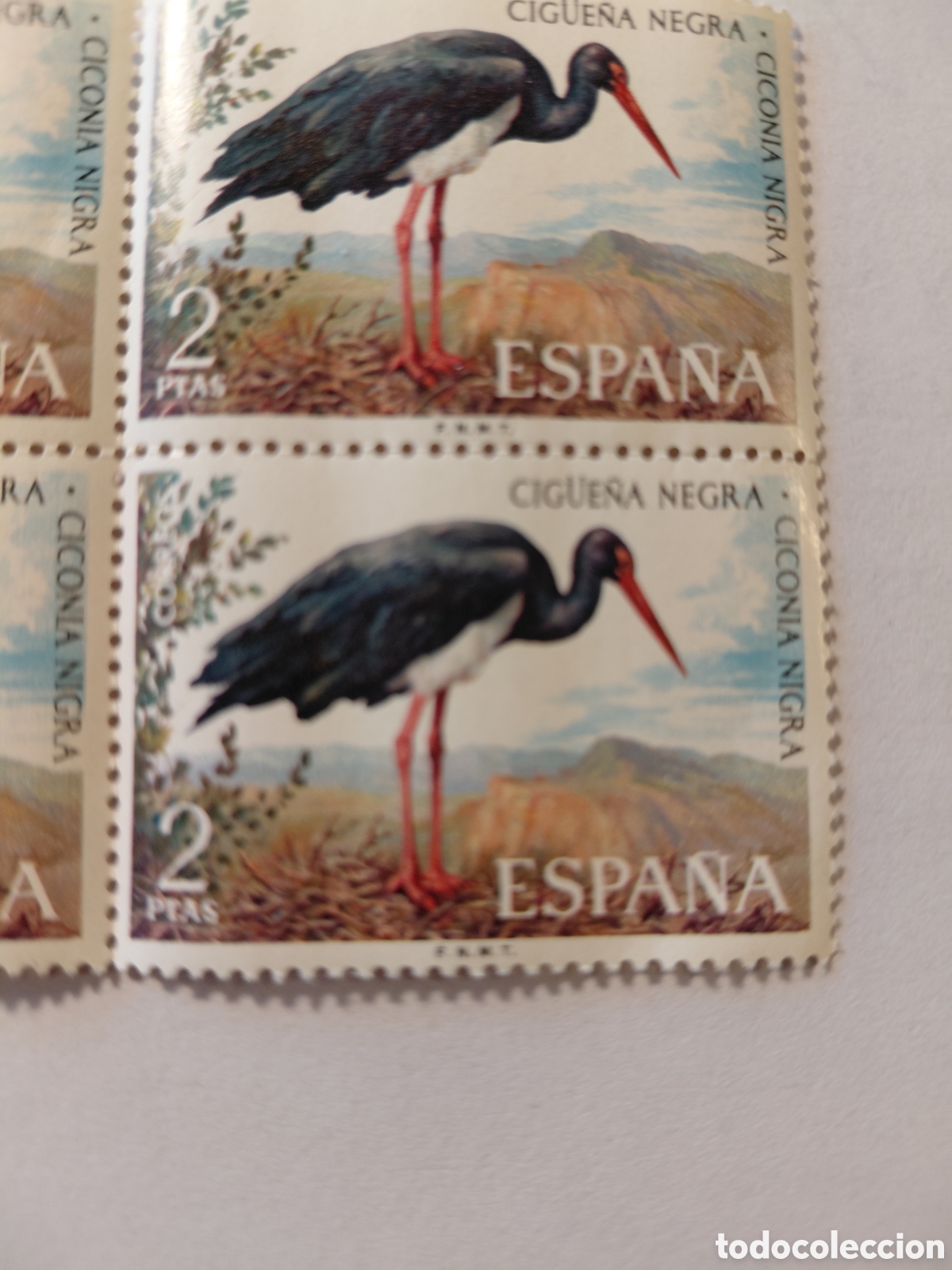 Sellos: Bloque 4x2 ptas Cigue&ntilde;a negra 1973 - Foto 2