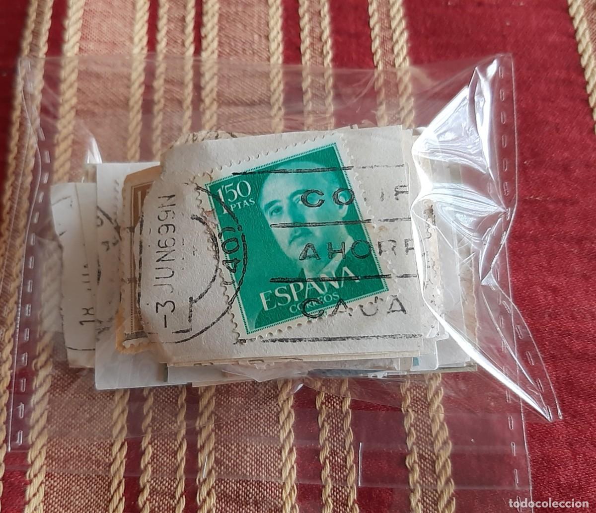 Sellos: (ESPA&Ntilde;A) LOTE DE SELLOS CON PAPEL EN USADO - Foto 11