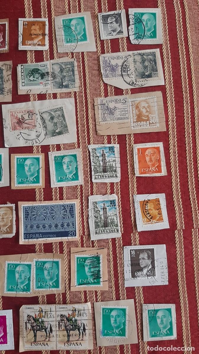 Sellos: (ESPA&Ntilde;A) LOTE DE SELLOS CON PAPEL EN USADO - Foto 5