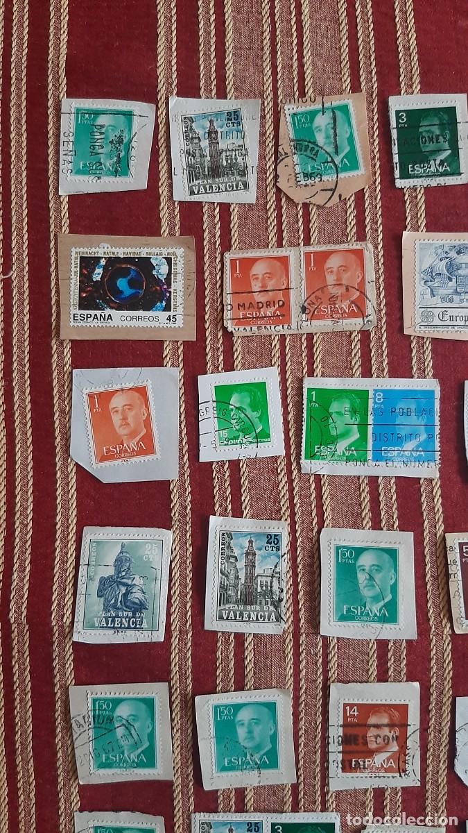 Sellos: (ESPA&Ntilde;A) LOTE DE SELLOS CON PAPEL EN USADO - Foto 2