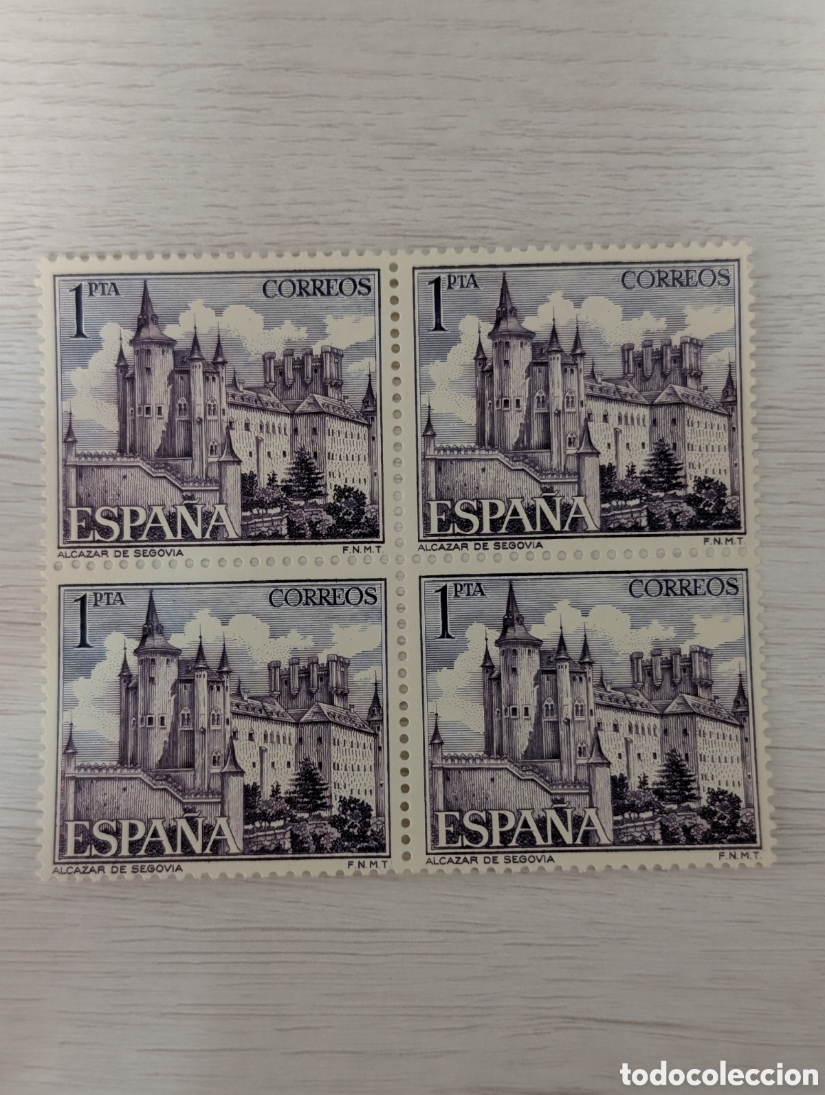 Sellos: Bloque 4 nuevos sin fijasellos - Foto 1