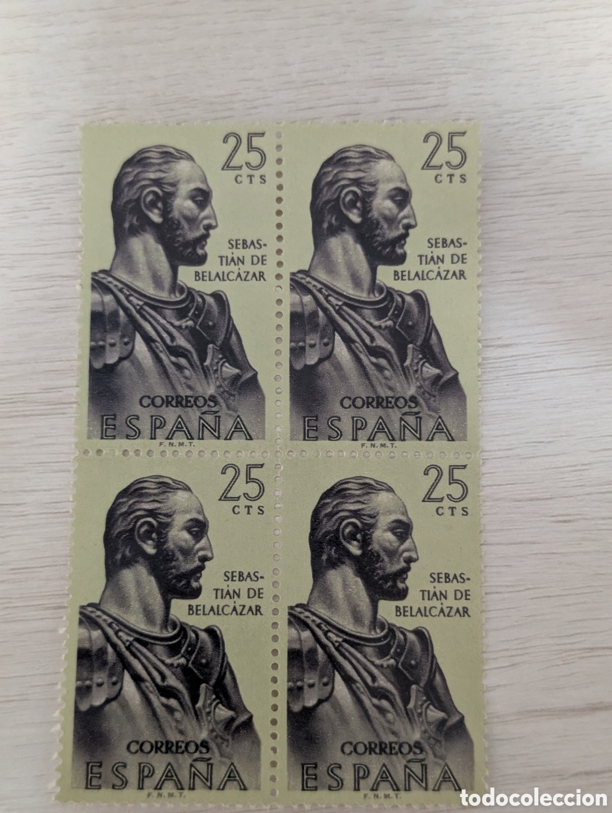 Sellos: Bloque 4 nuevos sin fijasellos - Foto 1