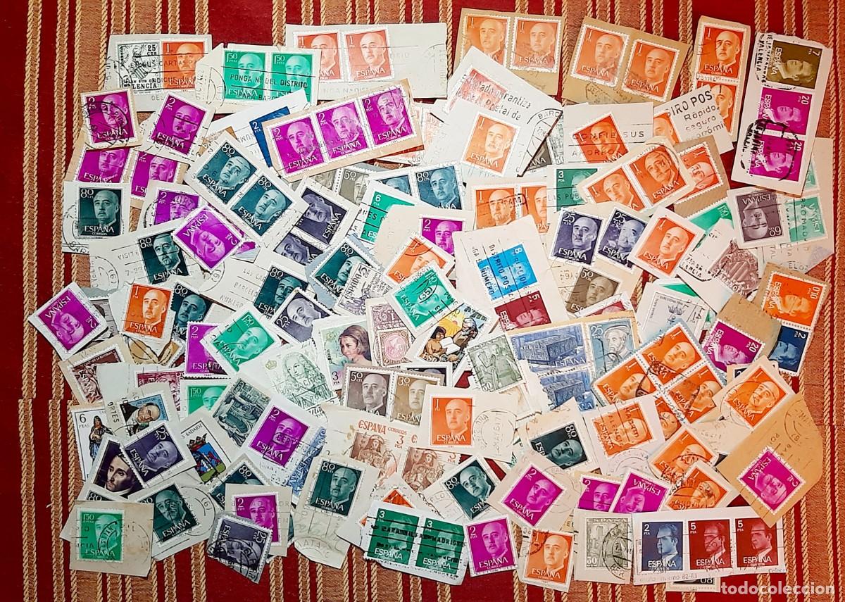 Sellos: (ESPA&Ntilde;A) LOTE DE SELLOS EN USADO CON PAPEL - Foto 1
