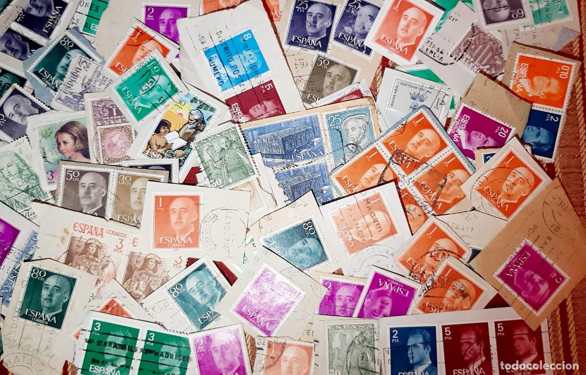 Sellos: (ESPA&Ntilde;A) LOTE DE SELLOS EN USADO CON PAPEL - Foto 4
