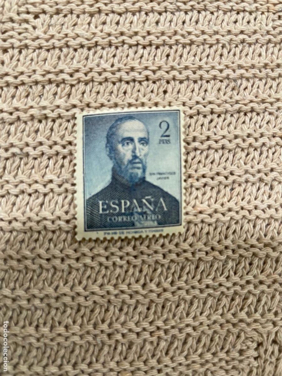 Sellos: sello de San Francisco Javier de 2 pesetas - Foto 1
