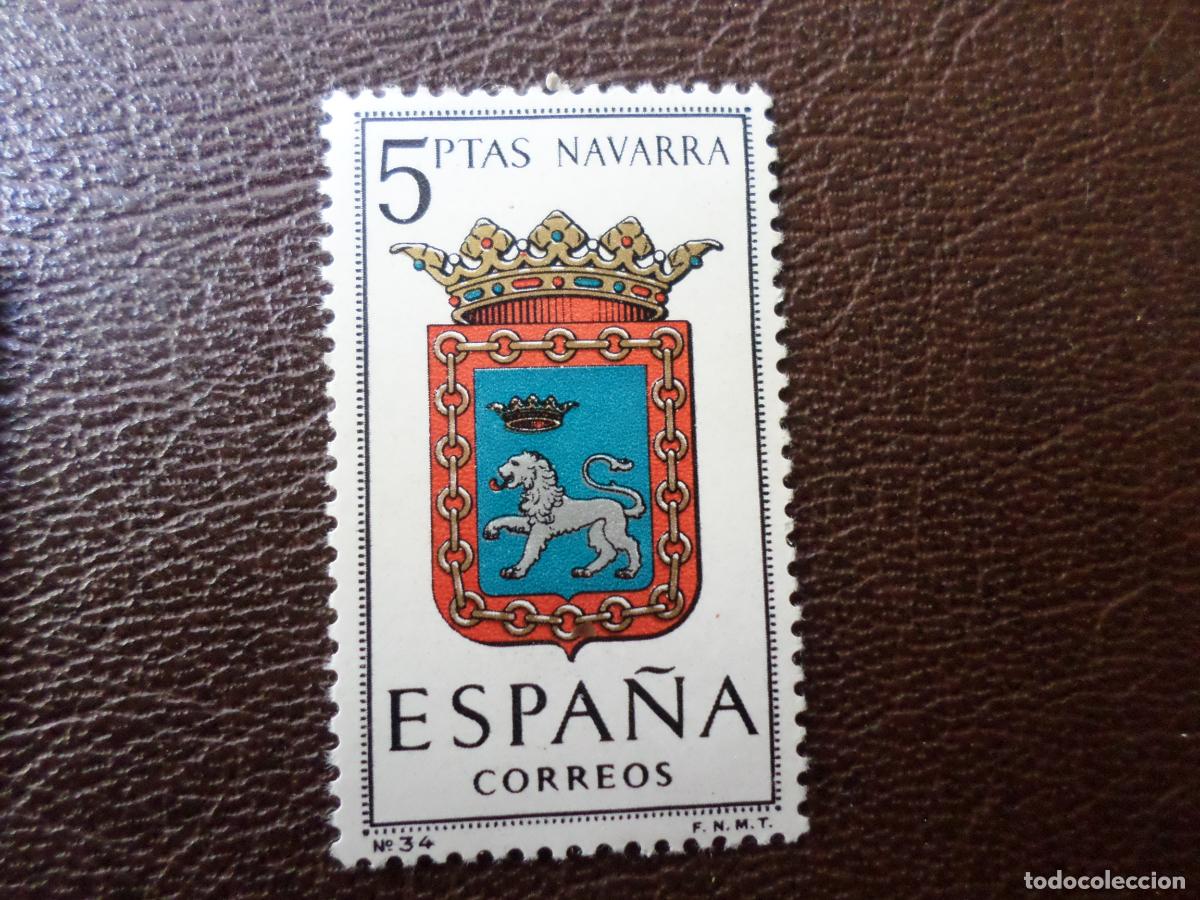 Sellos: -1964, escudo de navarra, edifil 1560 - Foto 1