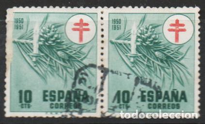 Sellos: EDIFIL 1085, PRO TUBERCULOSOS 1950, USADO EN PAREJA