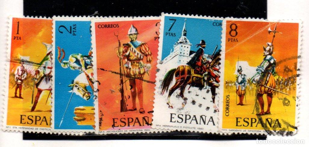 Sellos: SERIE SELLOS ESPA&Ntilde;A A&Ntilde;O 1973 UNIFORMES USADOS EDIFIL N&ordm; 2139-44