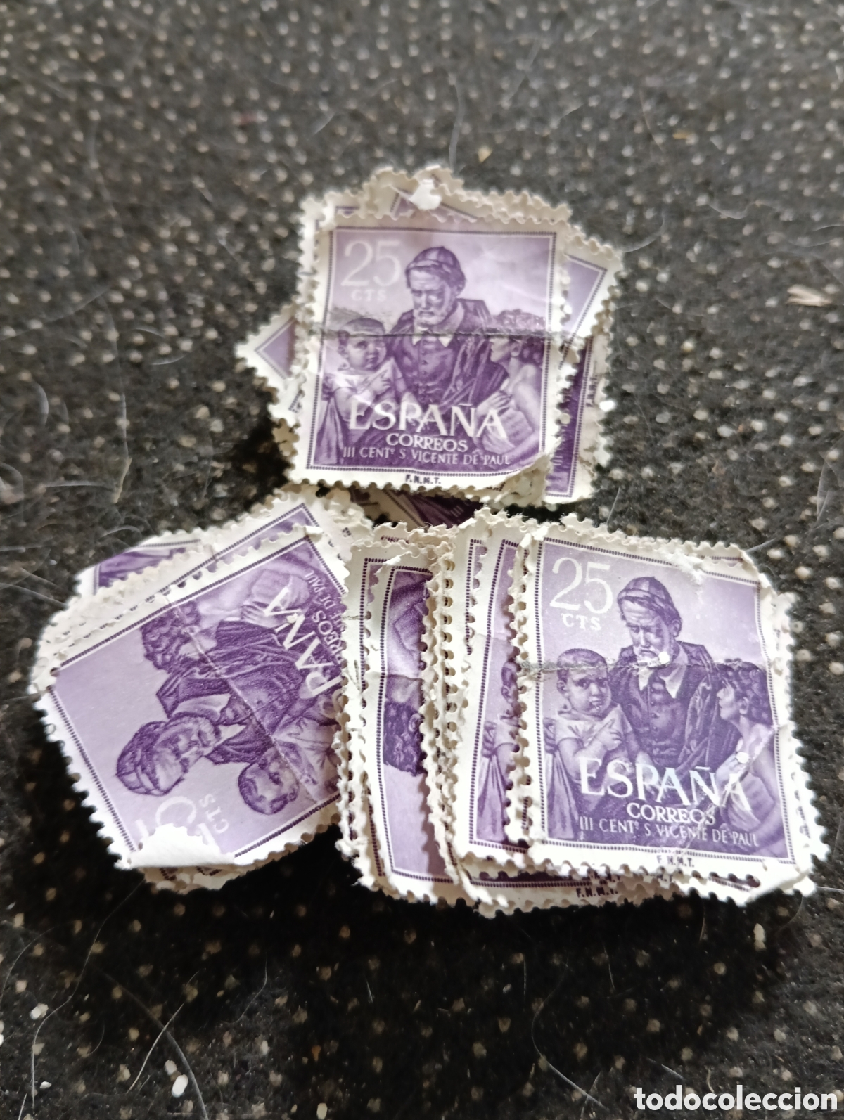 Sellos: Lote de 50 sellos 1960 - III centenario de la muerte de San Vicente de Pa&uacute;l - 25 cts usados