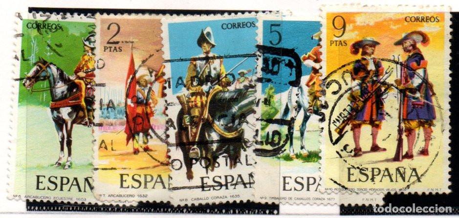Sellos: SERIE SELLOS ESPA&Ntilde;A A&Ntilde;O 1974 UNIFORMES USADOS EDIFIL N&ordm; 2167-71 COMPLETA