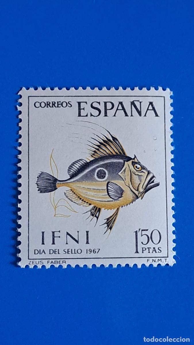 Sellos: SELLO IFNI DIA DEL SELLO 1967 - 1,50 PTAS - NUEVO SIN CHARNELA