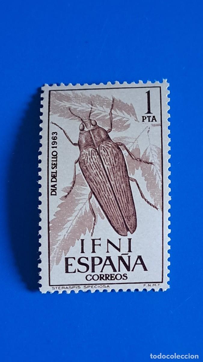 Sellos: SELLO IFNI DIA DEL SELLO 1963 - 1 PTA - NUEVO SIN CHARNELA
