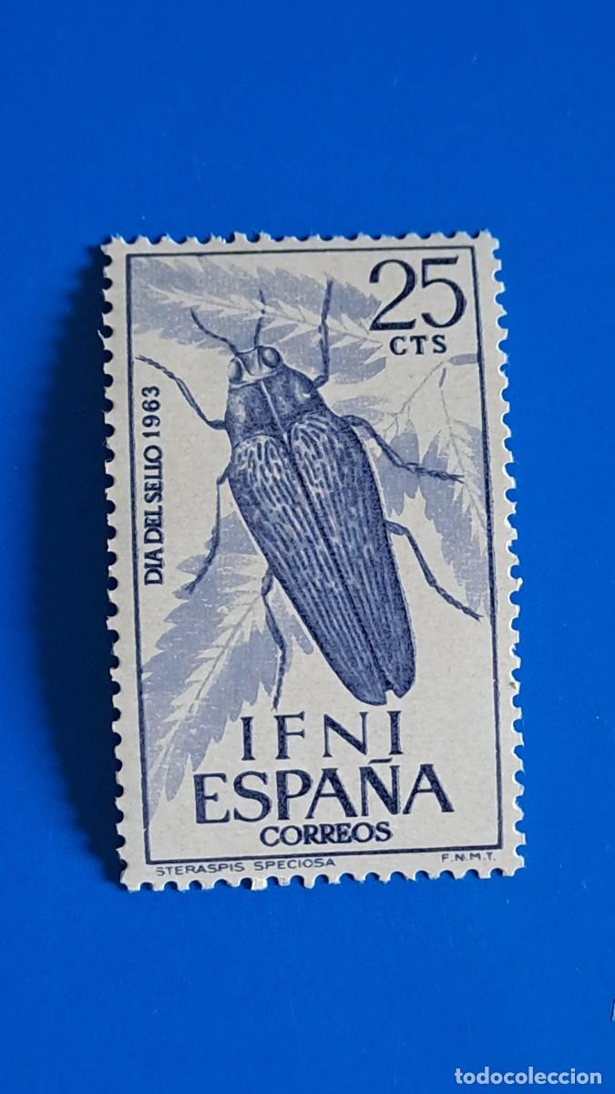 Sellos: SELLO IFNI DIA DEL SELLO 1963 - 25 CTMS - NUEVO SIN CHARNELA