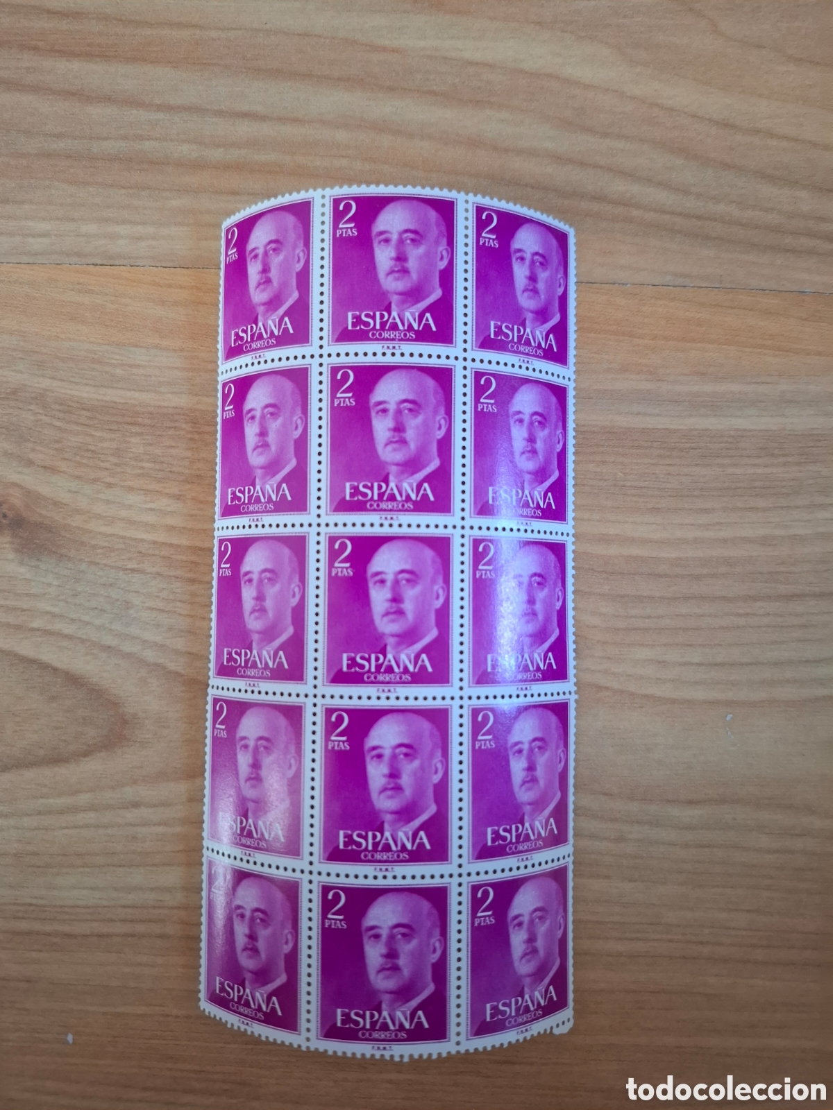 Sellos: 15 sellos de Franco de 2 pesetas