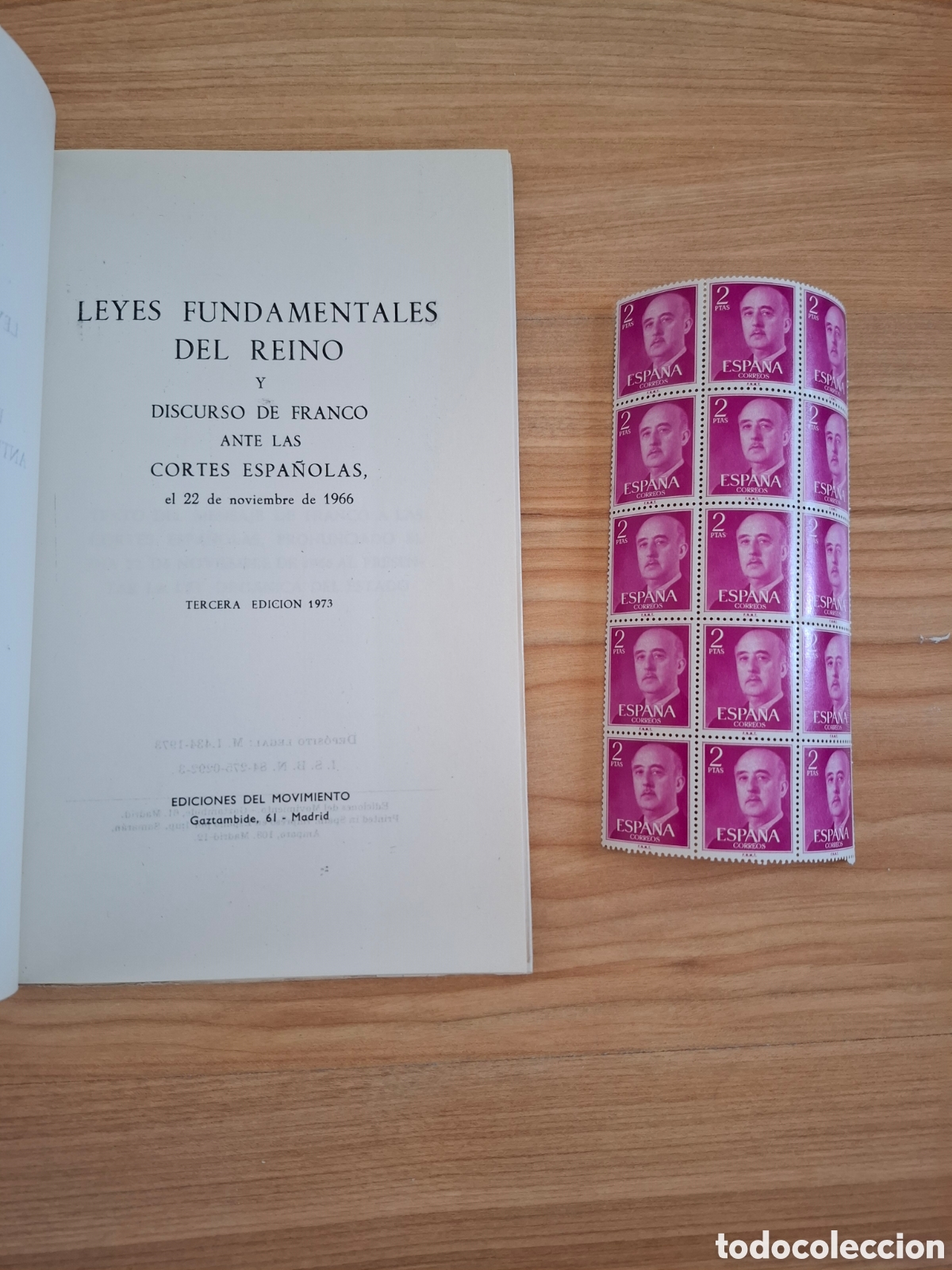 Sellos: [Lote] Francisco Franco, libro y sellos - Foto 2