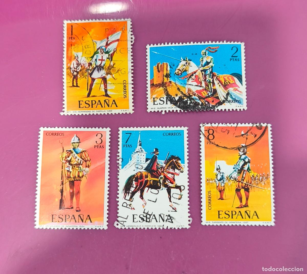 Sellos: Espa&ntilde;a 1973 Uniformes Militares. Edifil 2139/2143 serie completa