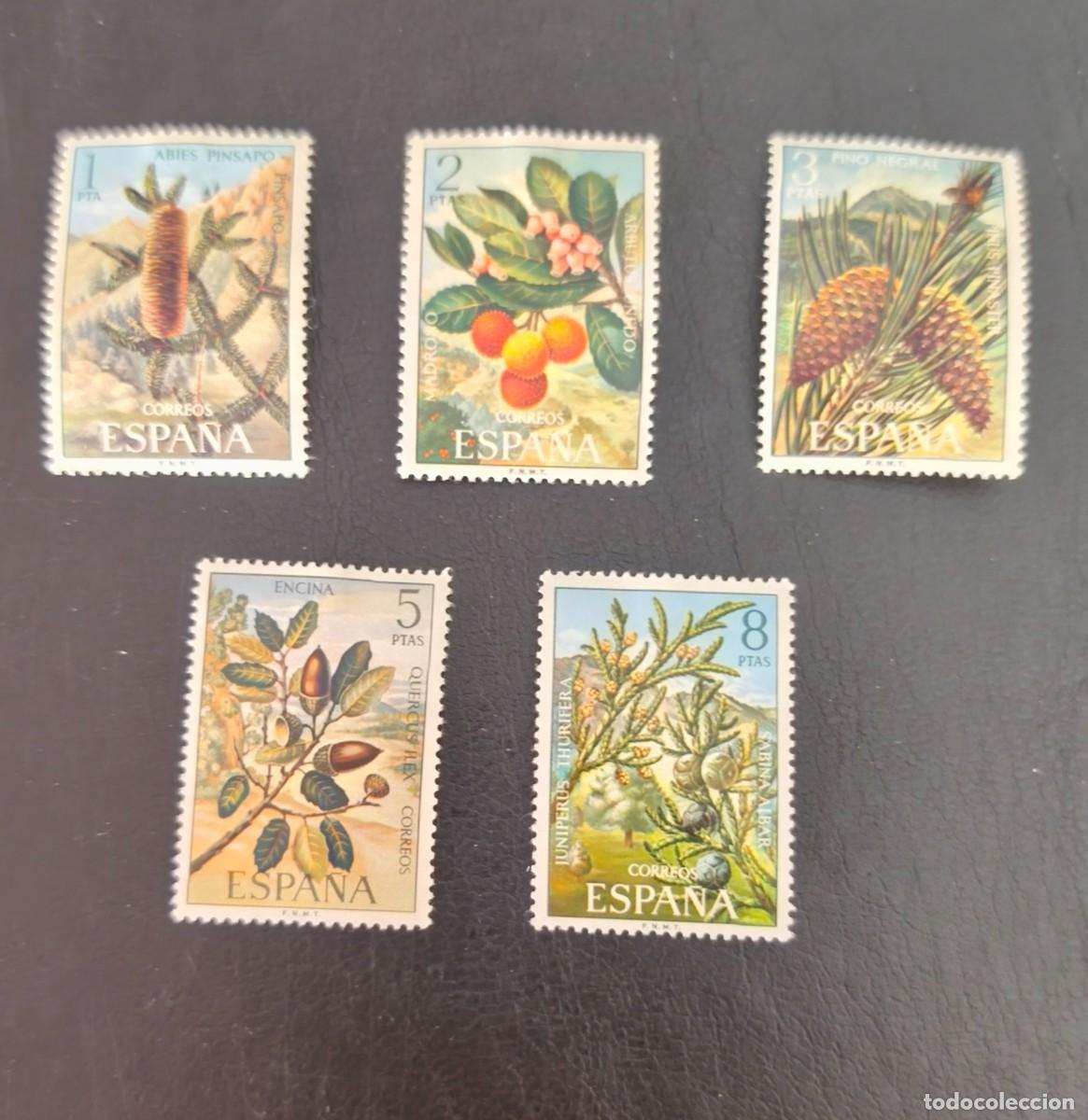Sellos: Espa&ntilde;a 1972. Flora. Edifil 2085 / 2089 serie completa