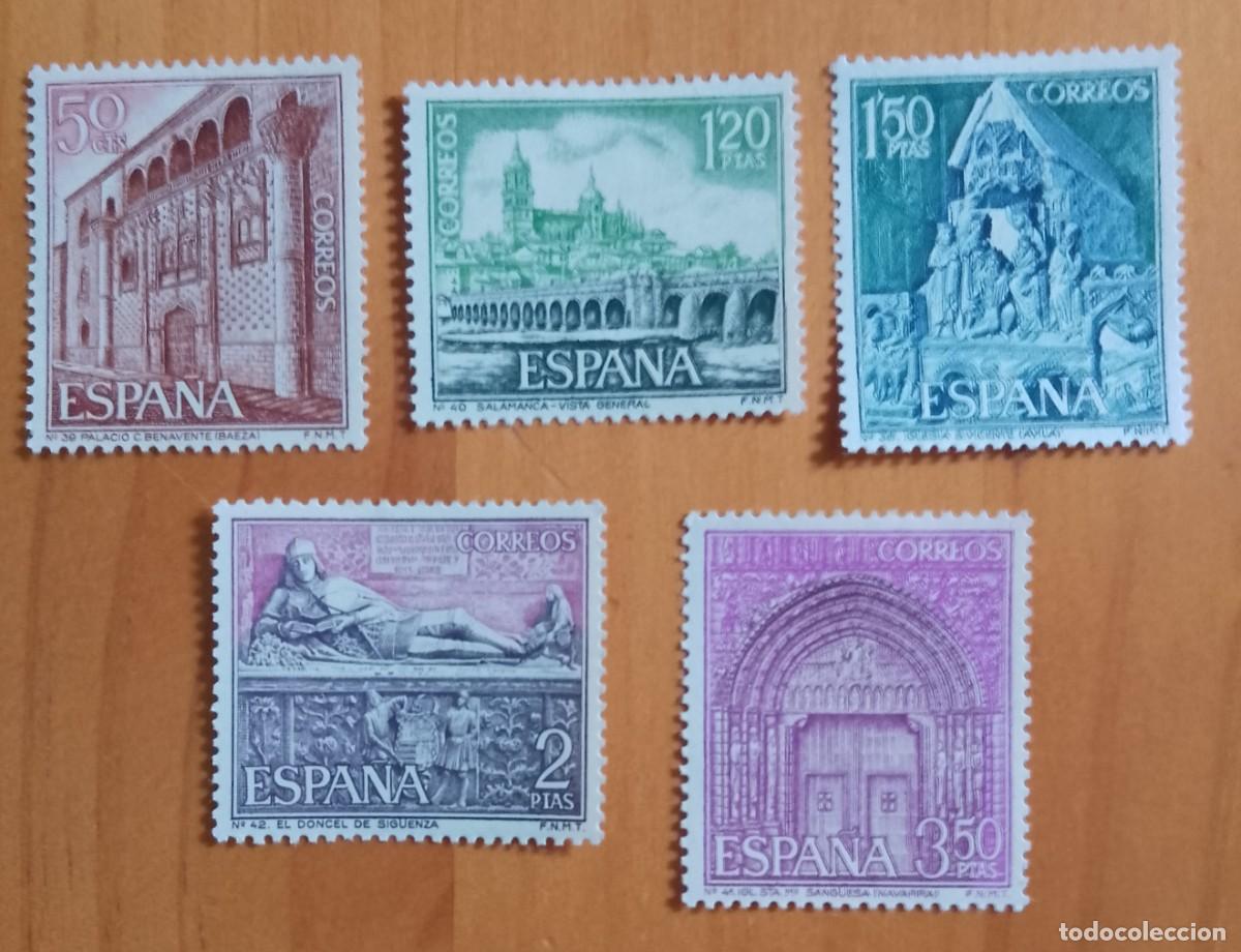 Sellos: SERIE - A&Ntilde;O 1968 - EDIFIL 1875 A 1879 - PAISAJES Y MONUMENTOS.