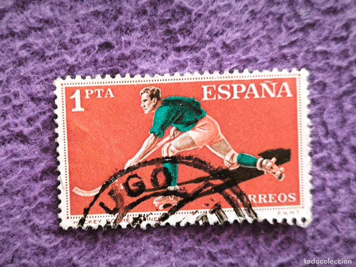 Sellos: Captura La Pasi&oacute;n Del Hockey Sobre Hierba Con Este Extraordinario Sello Vintage De 1 Pta