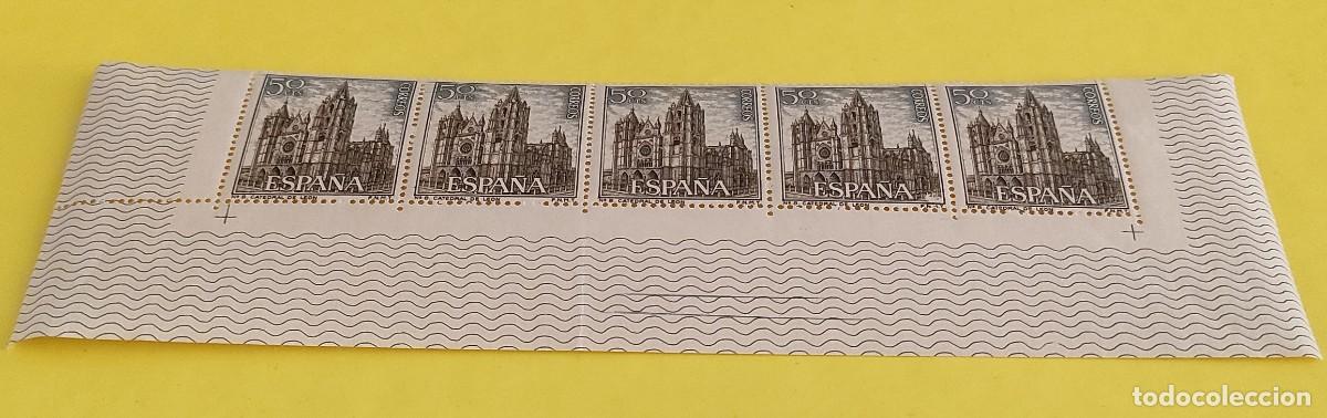 Sellos: Espa&ntilde;a 1964. Edifil 1542. Paisajes y Monumentos. Catedral de Le&oacute;n. Nuevos. Bloque de 5 (2)