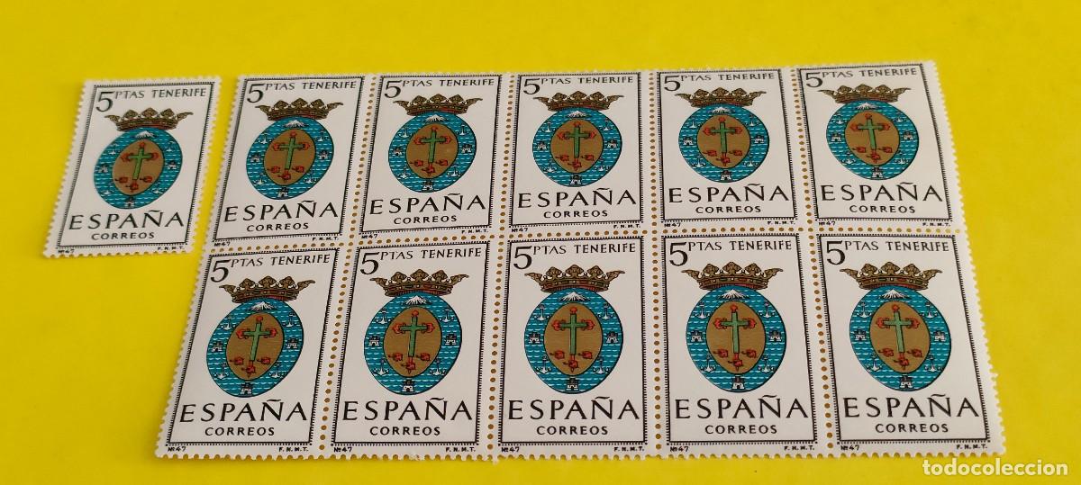 Sellos: Espa&ntilde;a 1965. Edifil 1641. Escudos capitales. Tenerife. Nuevos. Bloque de 10. 1 suelto