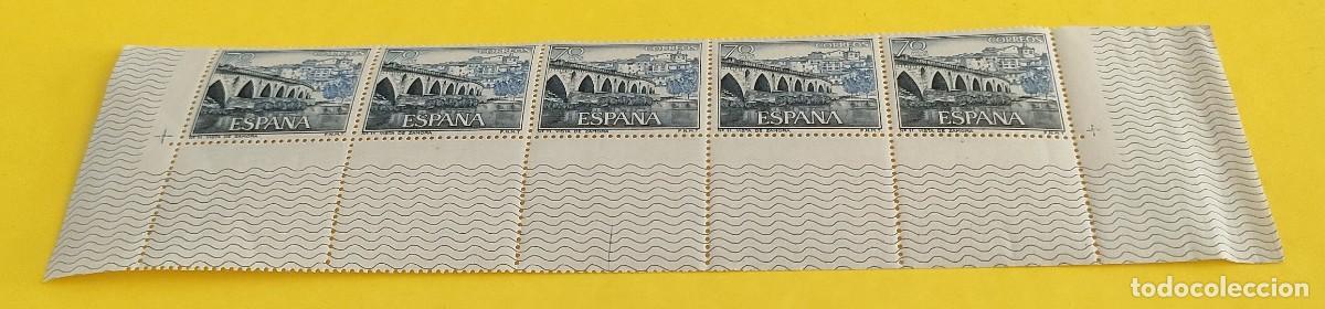 Sellos: Espa&ntilde;a 1965. Edifil 1646. Vista de Zamora. Nuevos. Bloque de 5 (3)