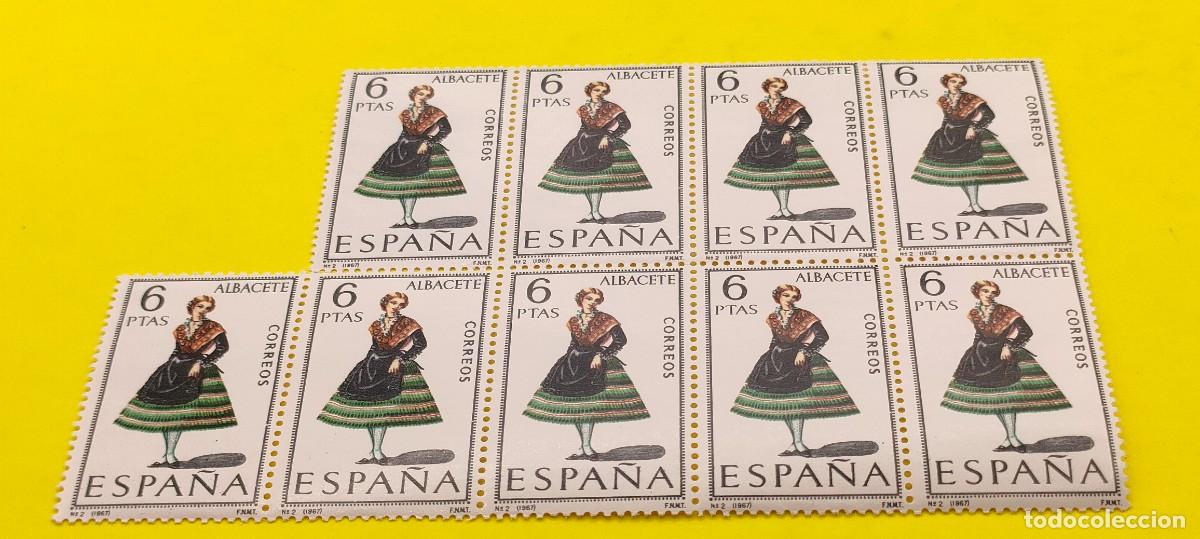 Sellos: Espa&ntilde;a 1967. Edifil 1768. Trajes t&iacute;picos. Albacete. Bloque de 9