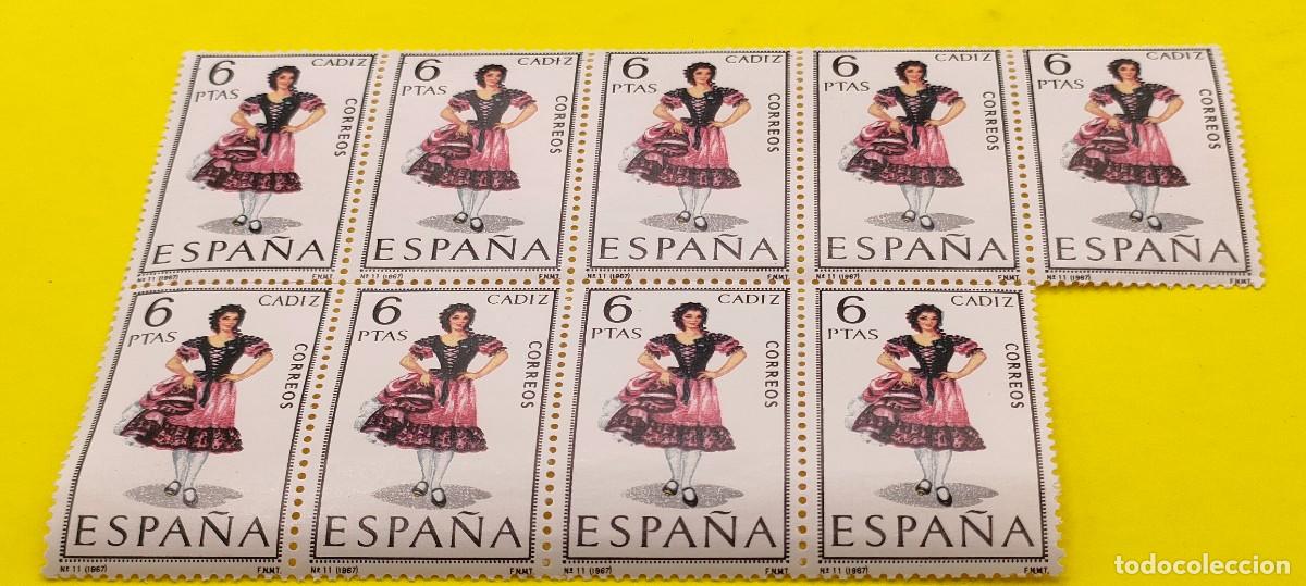 Sellos: Espa&ntilde;a 1967. Edifil 1777. Trajes t&iacute;picos. C&aacute;diz. Bloque de 9