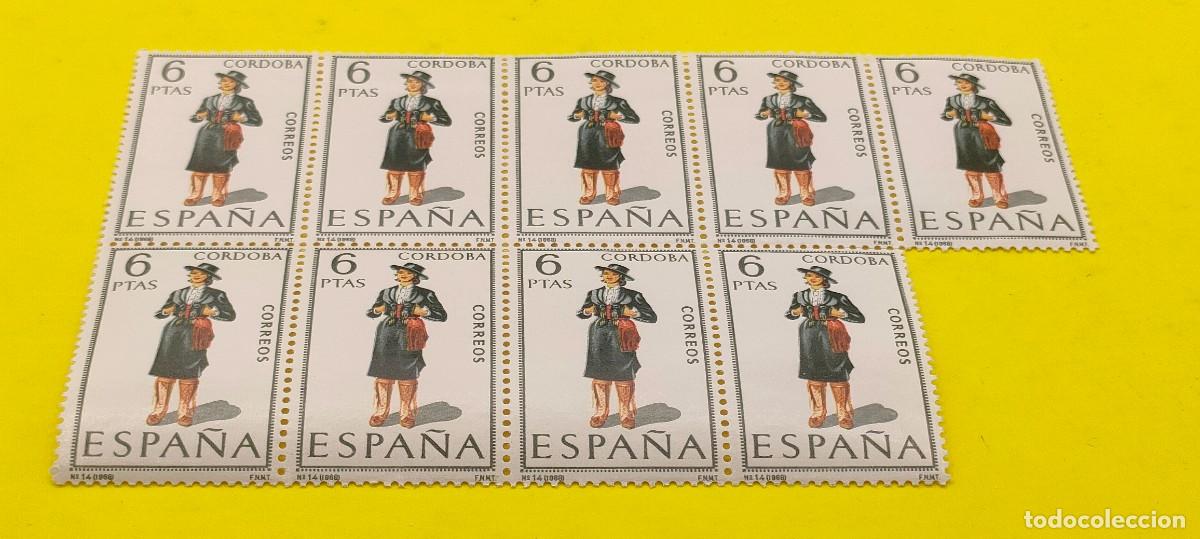 Sellos: Espa&ntilde;a 1968. Edifil 1840. Trajes t&iacute;picos. C&oacute;rdoba. Bloque de 9