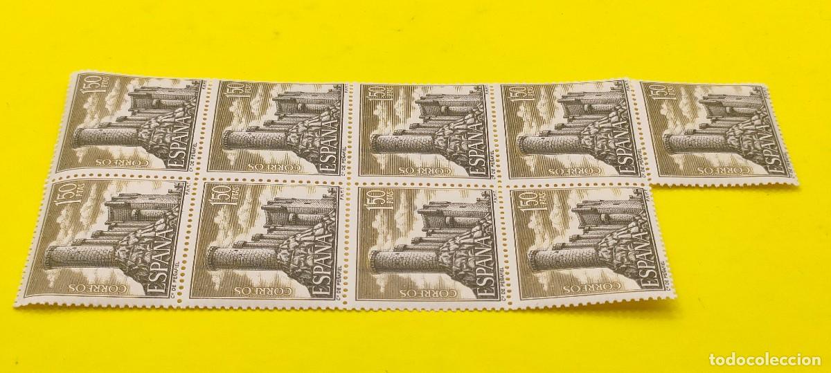 Sellos: Espa&ntilde;a 1968. Edifil 1882. Castillos de Espa&ntilde;a. Pe&ntilde;afiel (Valladolid) . Bloque de 9