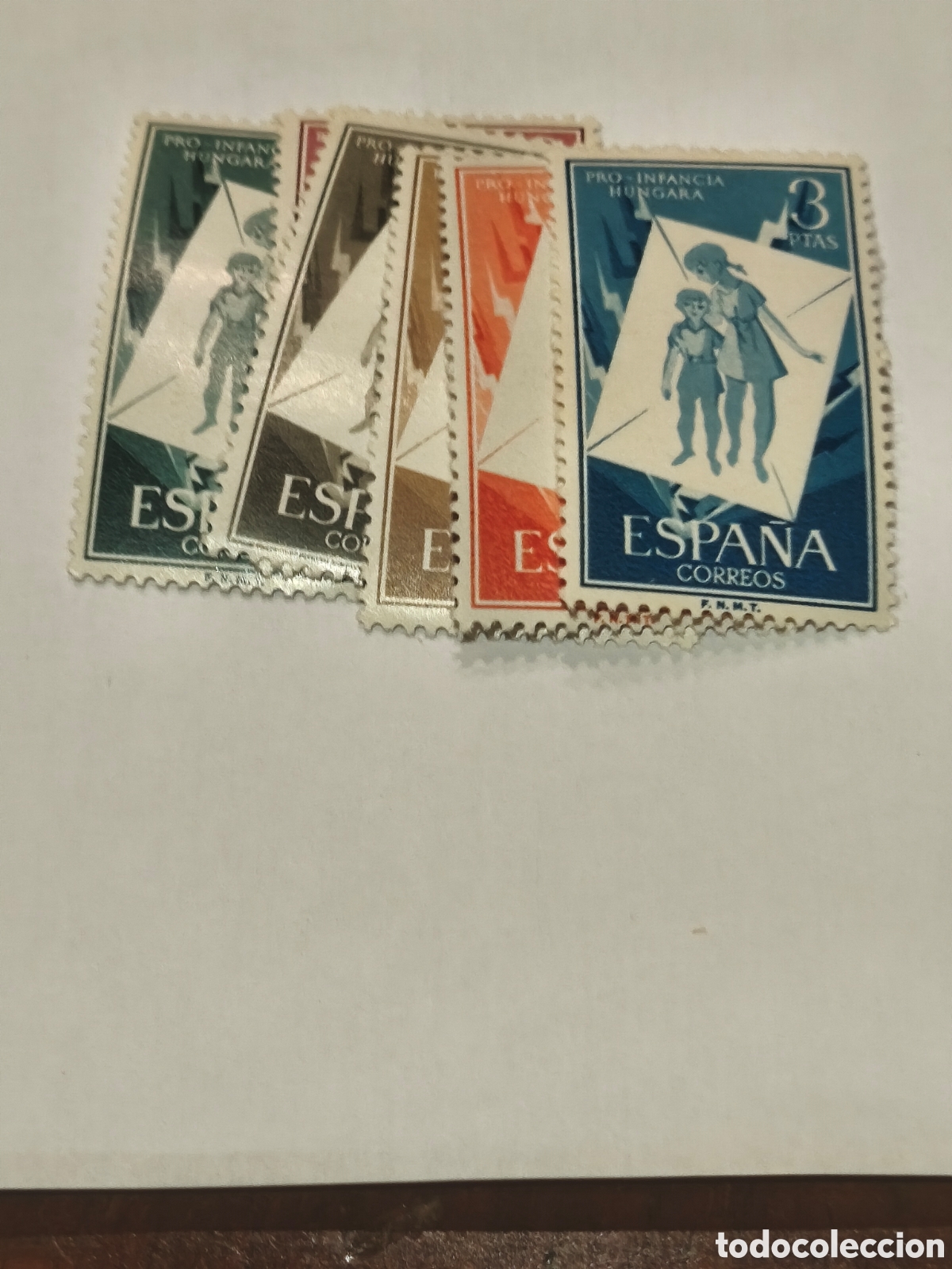 Sellos: Serie. Completa del 2 centenario nueva con su goma impecable** i.hungara ver