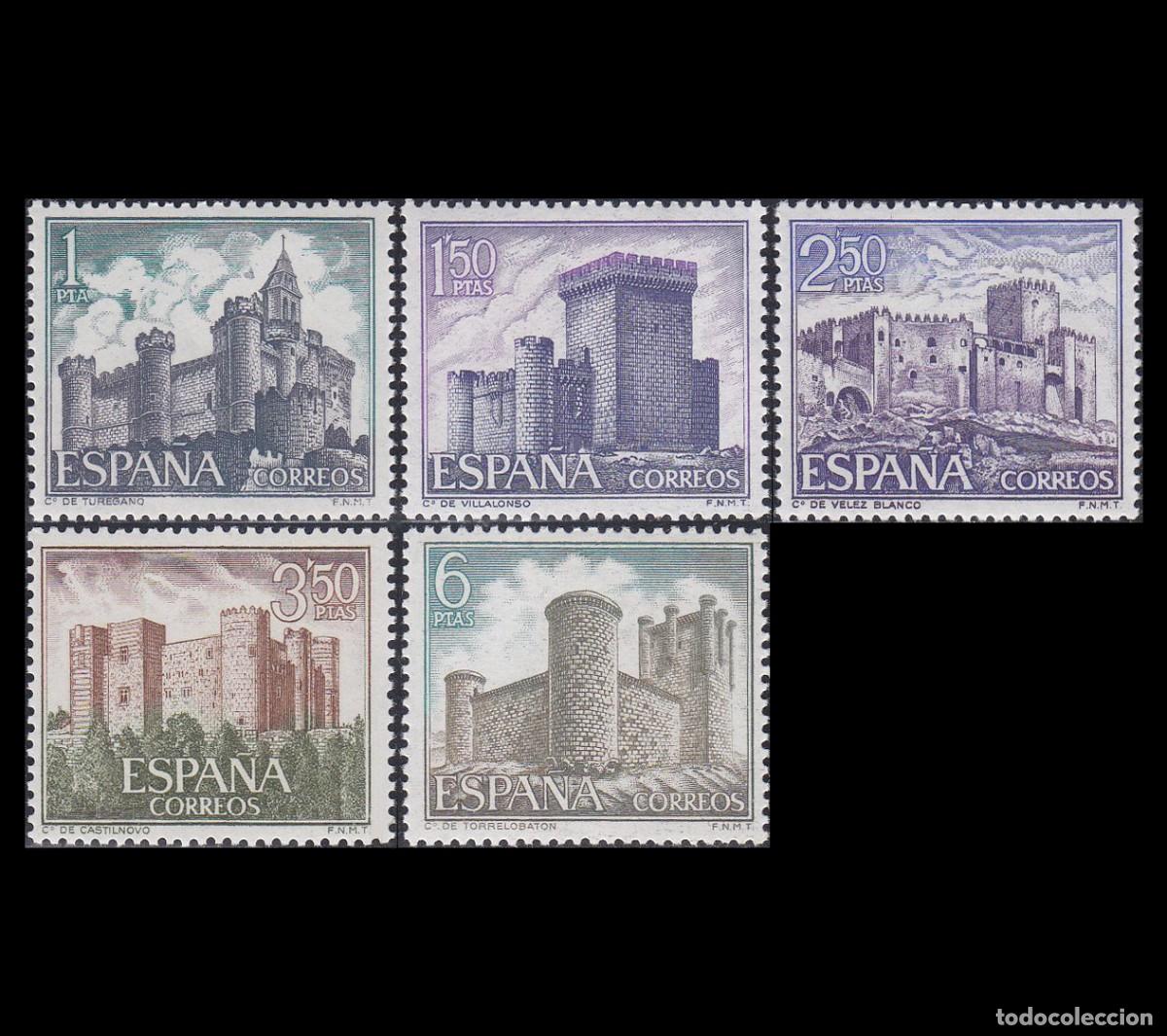Sellos: Espa&ntilde;a, 1969 | Castillos de Espa&ntilde;a (IV) | Ed 1927/31 - Yv 1584/8 - Mi 1816/20 MNH **