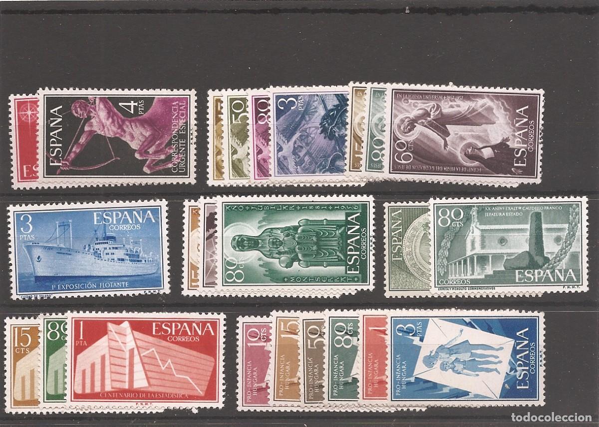 Briefmarken: Sellos de Espa&ntilde;a A&ntilde;o 1956 y 1957 A&ntilde;os completos Sellos nuevos** N&ordm; Edifil 1185 a 1208