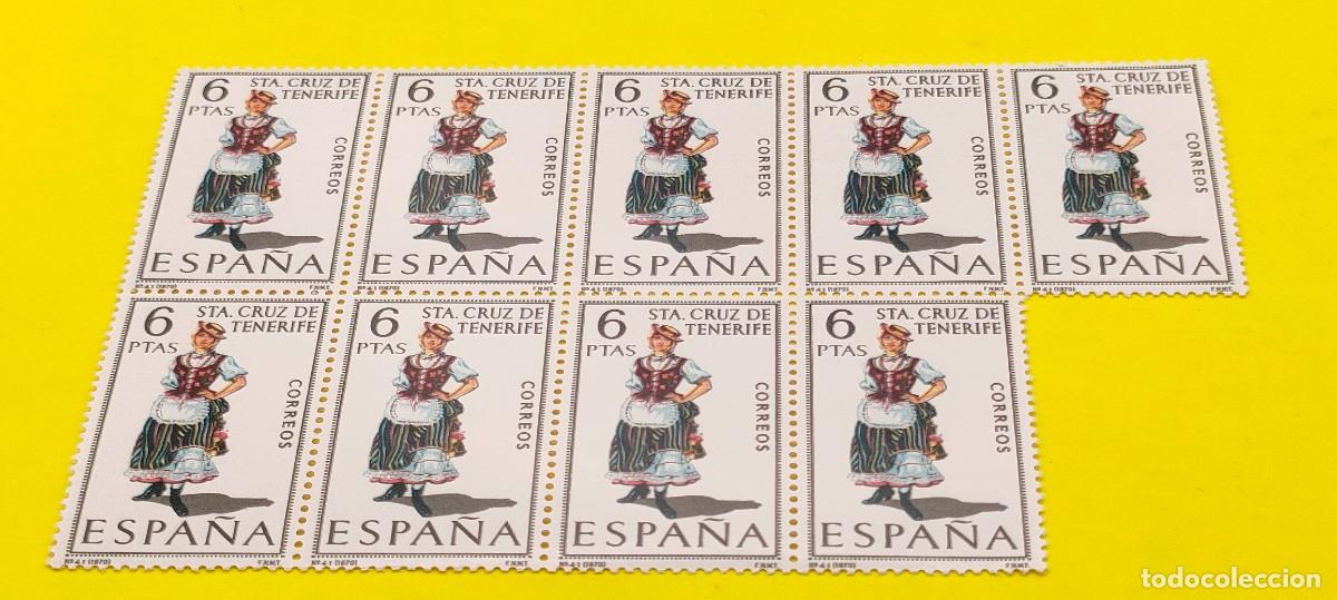 Sellos: Espa&ntilde;a 1970. Edifil 1953. Trajes t&iacute;picos espa&ntilde;oles. Santa Cruz de Tenerife. Nuevos. Bloque de 9