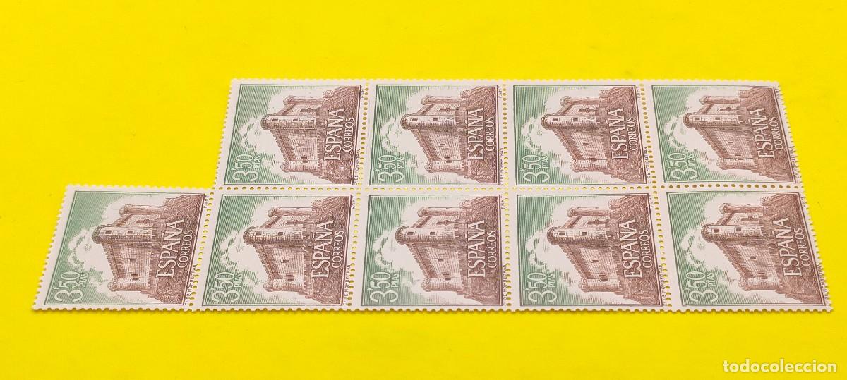Sellos: Espa&ntilde;a 1970. Edifil 1979. Castillos de Espa&ntilde;a. Mombeltr&aacute;n (&Aacute;vila). Nuevos. Bloque de 9