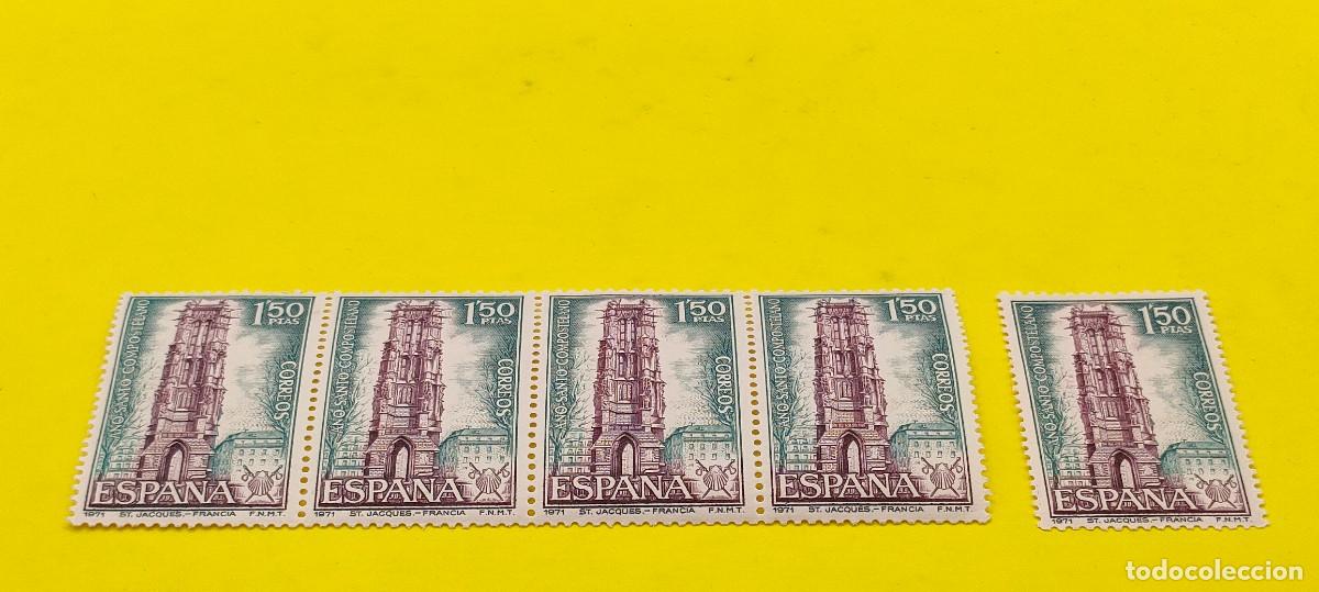 Sellos: Espa&ntilde;a 1971. Edifil 2010. A&ntilde;o Santo Compostelano. Iglesia St. Jacques (Par&iacute;s). Nuevos. Bloque de 4.
