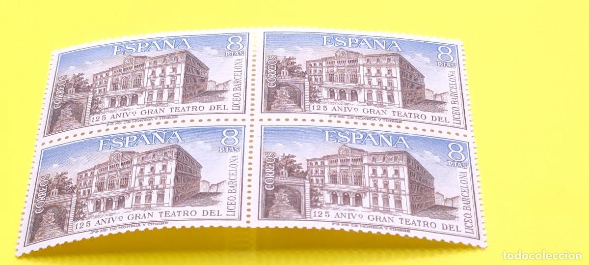 Sellos: Espa&ntilde;a 1972. Edifil 2114. 125 aniv. del Gran Teatro del Liceo de Barcelona. Nuevos. Bloque de 4