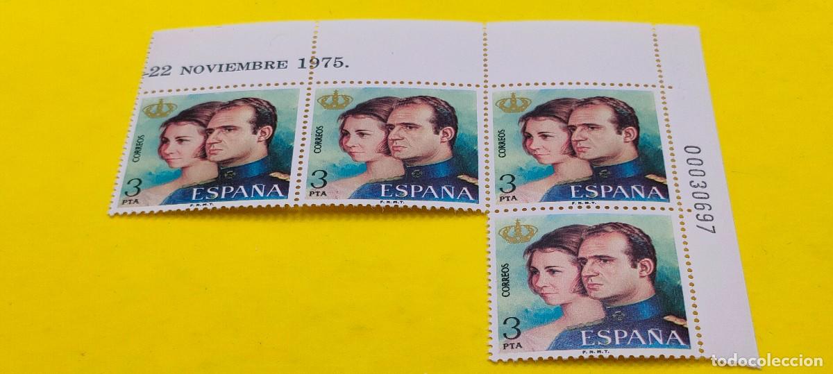Sellos: Espa&ntilde;a 1975. Edifil 2304. Don Juan Carlos I y Do&ntilde;a Sof&iacute;a. Reyes de Espa&ntilde;a. Nuevos. Bloque de 4