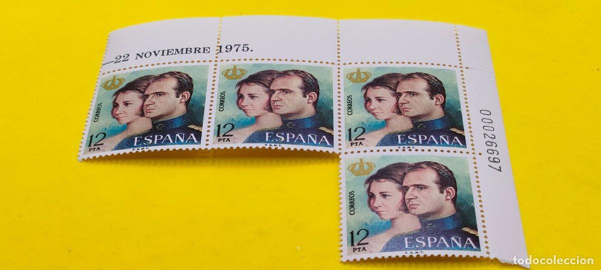 Sellos: Espa&ntilde;a 1975. Edifil 2305. Don Juan Carlos I y Do&ntilde;a Sof&iacute;a. Reyes de Espa&ntilde;a. Nuevos. Bloque de 4