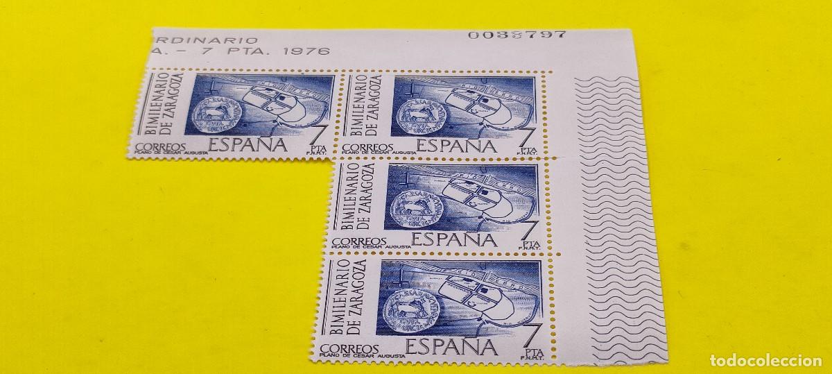 Sellos: Espa&ntilde;a 1976. Edifil 2320. Bimilenario de Zaragoza. Plano de la ciudad romana. Nuevos. Bloque de 4