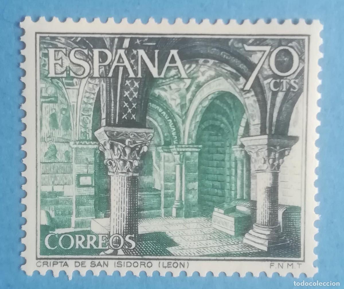 Sellos: Serie Paisajes y Monumentos. Cripta de San Isidro. Edifil 1543. Nuevo sin fijasellos.