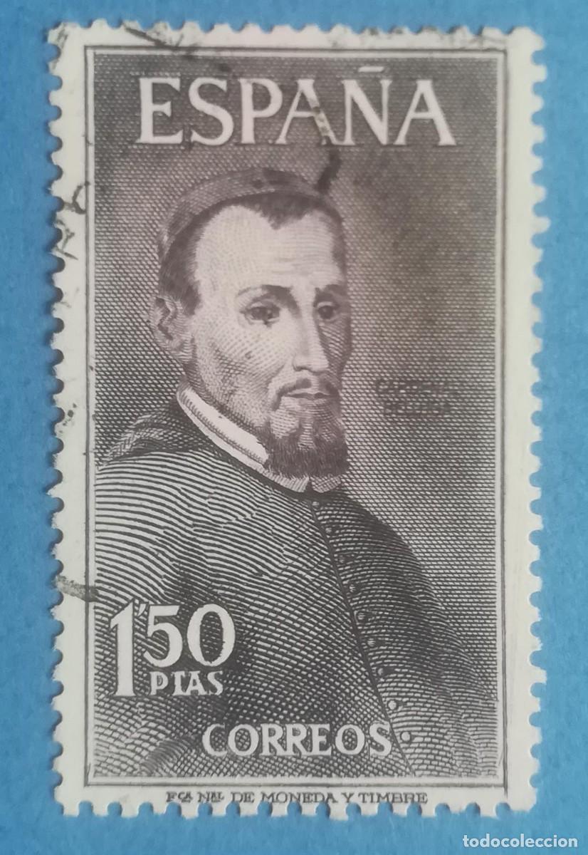 Sellos: Cardenal Belluga (Luis Antonio de Belluga y Moncada). Edifil 1537. Usado, sin fijasellos.